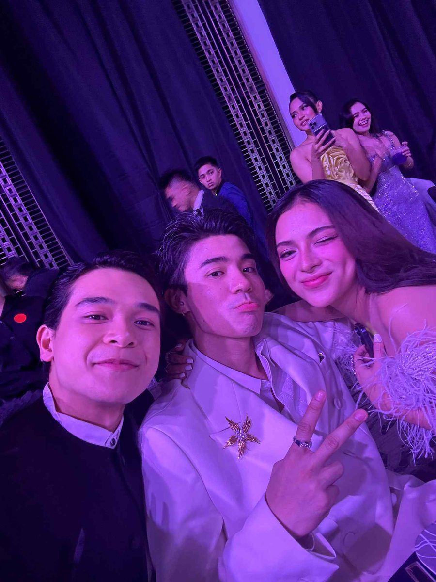 miksxela's tweet photo. BBS VINCE https://t.co/PRe5Aw0ISB
