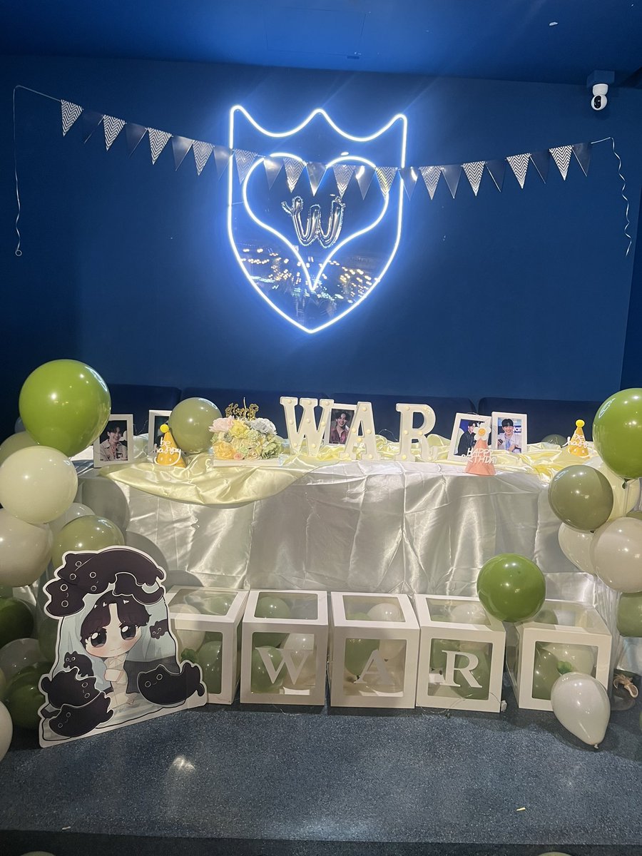 bbbbbff8's tweet photo. มาเยี่ยมชมแกลกานนนน #aWARplatonicus https://t.co/gJHYiF3ZQM