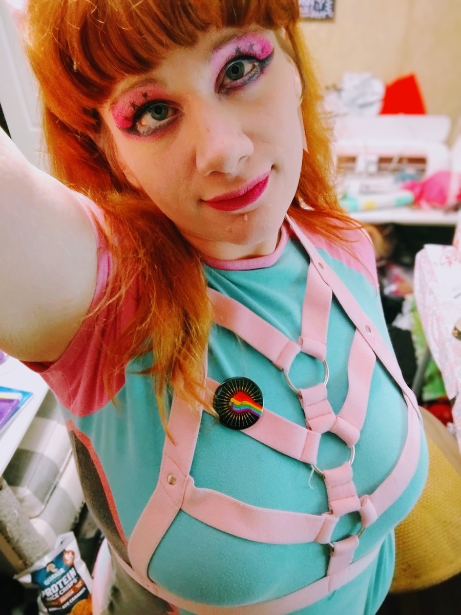 sweetshaelyn's tweet photo. pretty bisexual wolfiegirls celebrate kink and pride with cute new friends and then go home with mama to celebrate each other  #gooner #nsfwtwt #goonette #cosplay #redhead #egirl #landmine #lesbian #bisexual #pigtails #mdlg #ddlgkink #wolfgirl #gamergirl #realcontent https://t.co/ZL8HYuqU9W