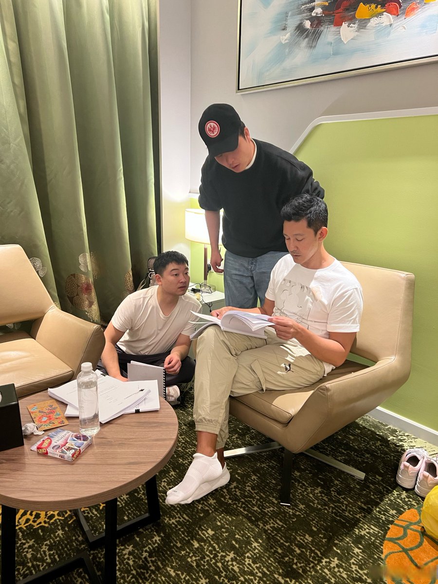 SuKlung40976's tweet photo. 【小组协作小日常】olkjklnufvcz？不，是高效凑脑+补位互搭！今天一起啃下了最难的模块，摸鱼碰个杯 ， https://t.co/NSbXJoFle8