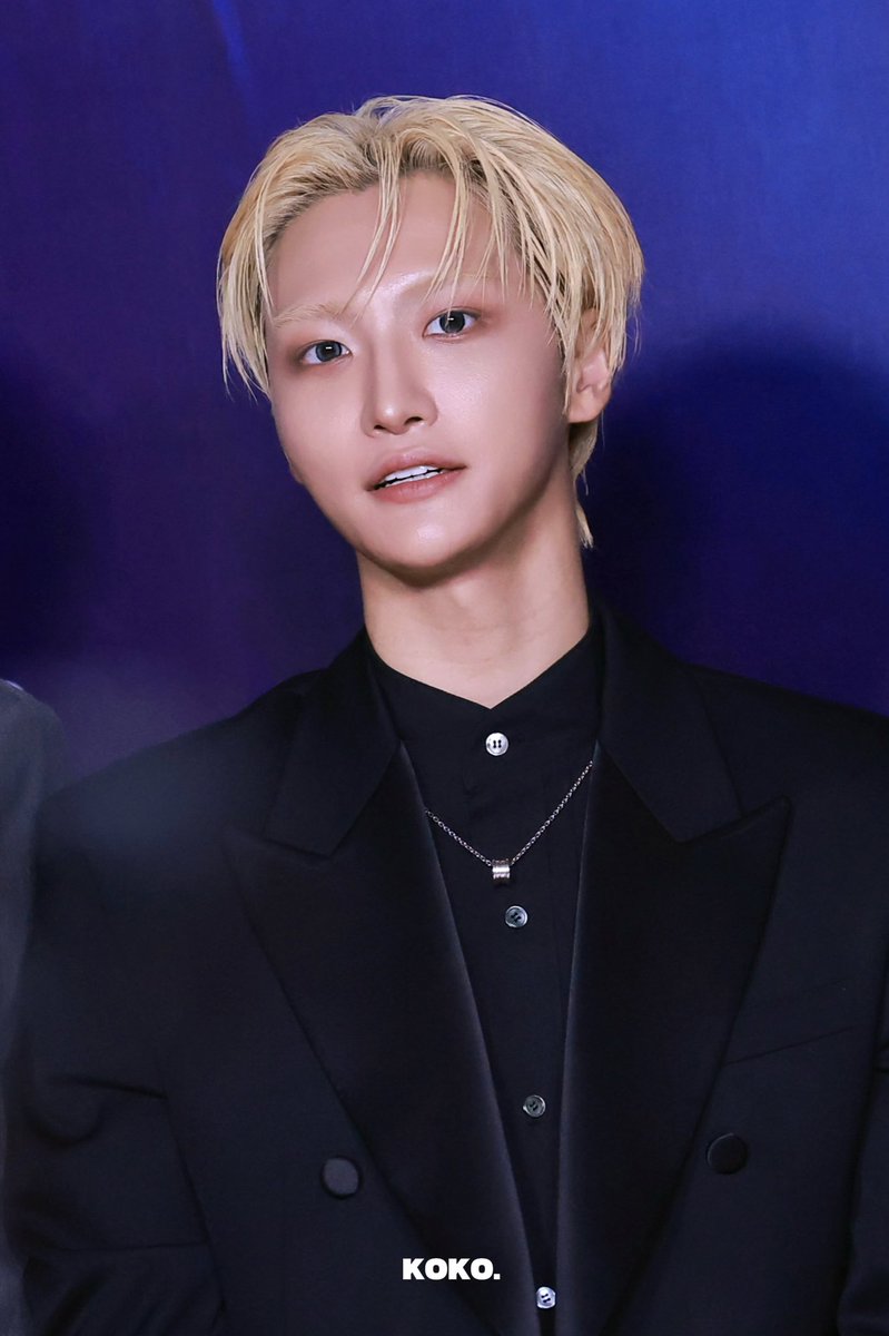 zz_kokko's tweet photo. 260620 SMA
#SEONGHWA #ATEEZ #성화 #에이티즈 https://t.co/MHCLlx4jbs