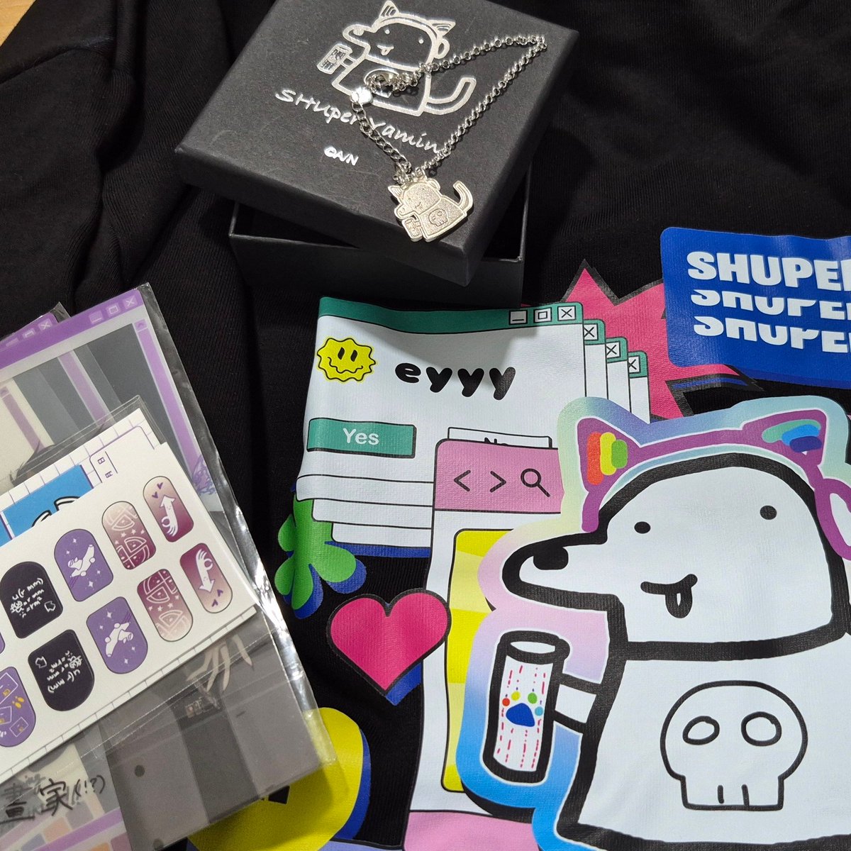 turtle_ey's tweet photo. my #ShuYamino Shuper Hoodie and Bracelet just arrived eyyyy 💜👟🙌
adding the hoodie to my wfh fit cycle 😆 https://t.co/RGxWu1o8tA