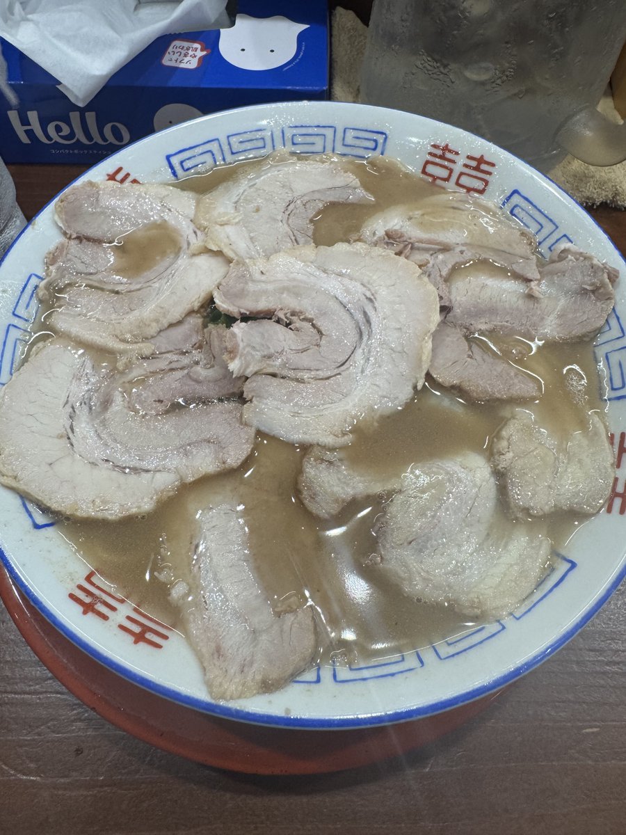 full_words's tweet photo. つりきちラーメン
初めて食べたんですが、昔よく食べてた小野田三平と同じラーメンが出てきて泣いた https://t.co/xDdAsep8hP