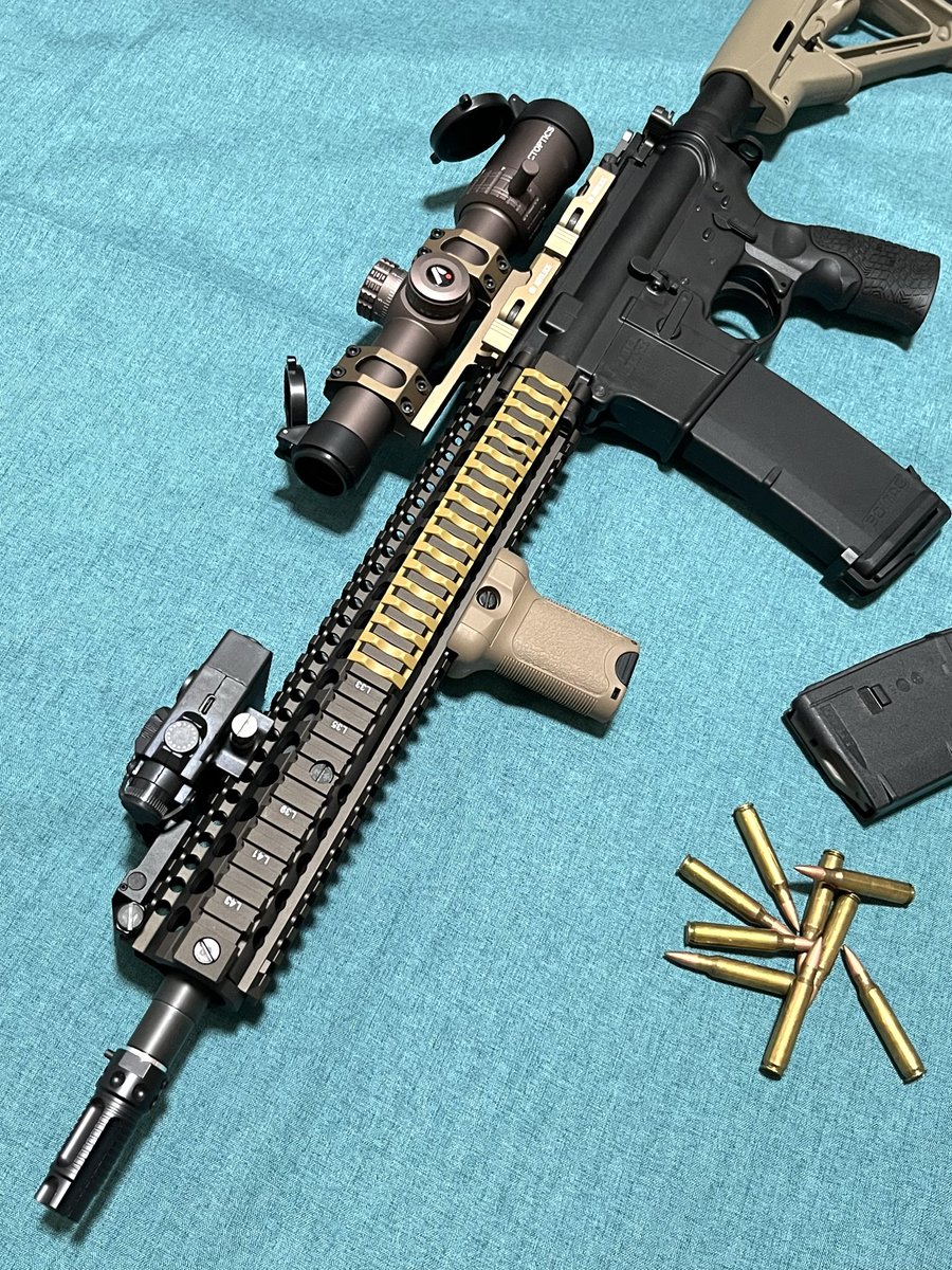 タニオコバM4モデルガン、ダニエルディフェンス Mk18 14.5inモデル