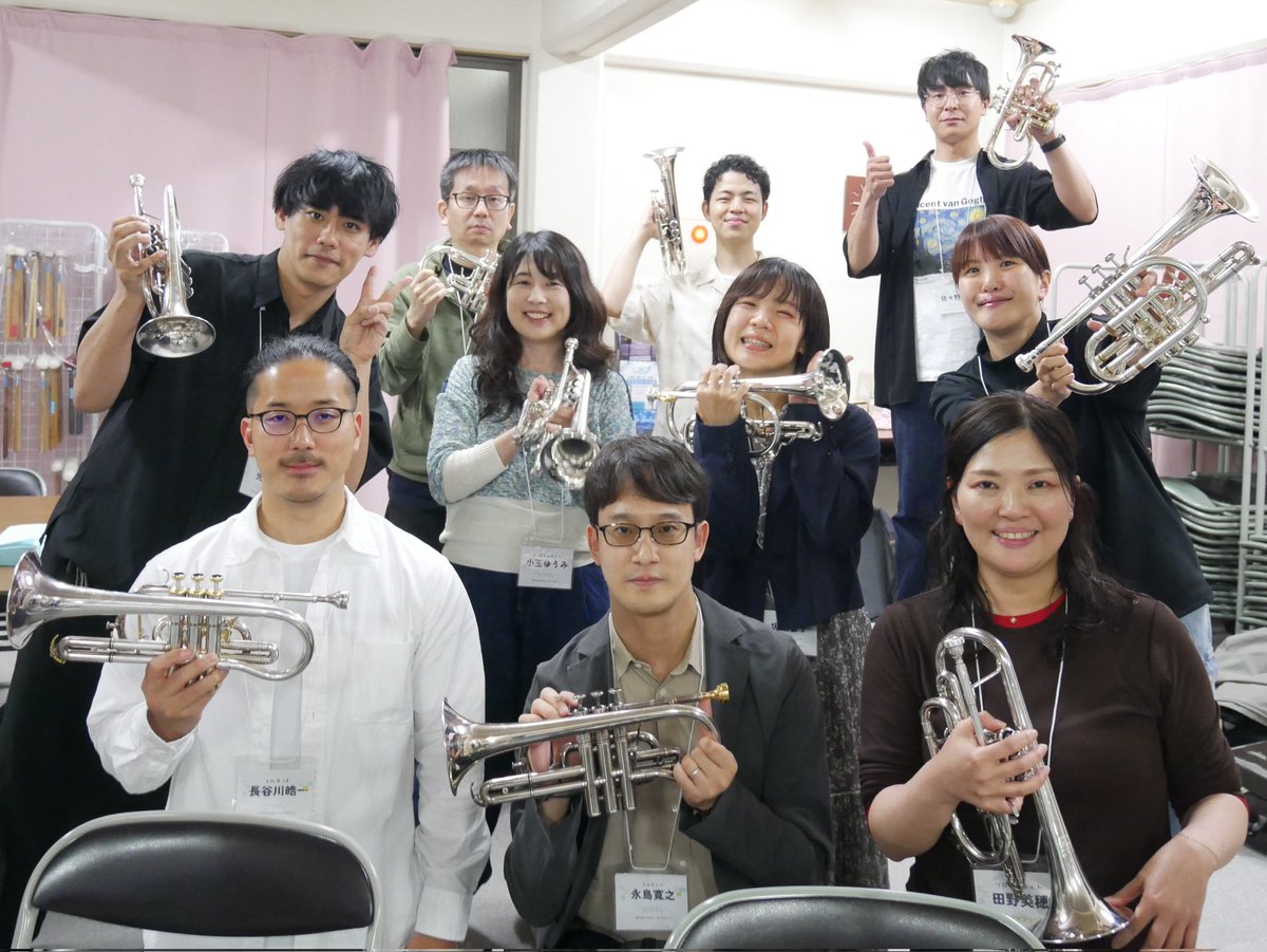 mocomo43's tweet photo. ブラスバンドラボ東京@bblt2025 行って参りました！！午前も午後もガッツリブラスバンド、めっちゃ楽しかったし先生方のお手本が素敵過ぎた………！！！！めっちゃ楽しかったやーーー😆
そしてやっぱりハイランド賛歌は最高です
写真はチームコルネット📷（掲載許可いただいてます！） https://t.co/1YcjfMb75I