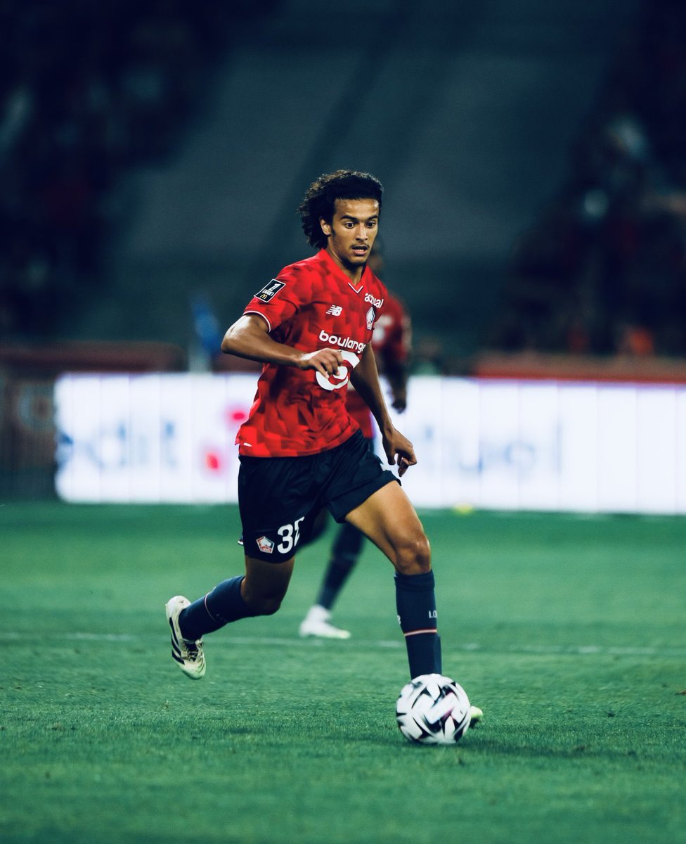 Footballera0's tweet photo. As I’ve said before, and as was obvious in Morocco’s last match, Bouaddi is a Rice alternative, that’s about it, nothing more.

Despite being good at receiving in the first phase, evading the press, and carrying the ball, he’s a limited passer, especially vertically. Both the eye test and the stats back it up. He’s more of a safe passer and ball recoverer with limited passing range and little ability to directly influence the final third. He doesn’t break lines with his passing.

I’d still sign him because Rice needs an alternative, but people need to stop thinking he’s a Rice partner. He isn’t.