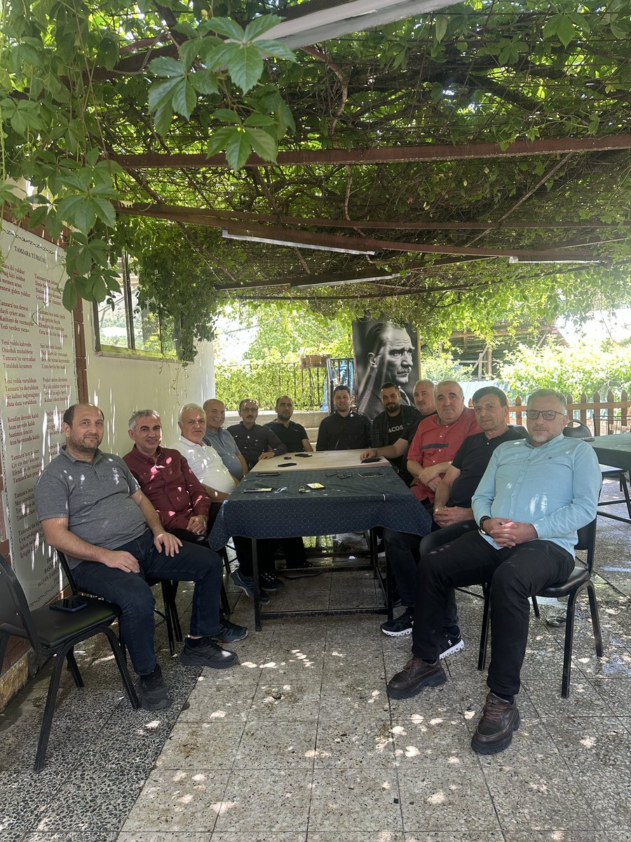 tatliikenan's tweet photo. ￼✔️TAM￼ZARA… ​"Yol yürümekle tükenmez, yoldaşlar unutulmaz... AK Parti'mizin geçmiş dönem teşkilat mensupları, davamızın yükünü omuzlamış değerli dostlarımızla bir araya geldik. Eski günleri yâd ettik, hasret giderdik. İlk günkü aşkla, ahde vefa ile durmak yok, yola devam!" https://t.co/0cEMMLlSHs