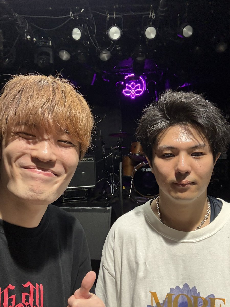The_HemRocks's tweet photo. PADOMAありがとうございました！

次回のライブは
📍AtlantiQs
6月27日(土)

OPEN 18:30 / START 19:00
前売り¥2,500(+1D) / 当日¥3,000(+1D)

チケット取り置きはDM✉️もしくは下のフォームまで‼️
お待ちしております🙌🏻

https://t.co/k6JgtmHI4f

#TheHemRocks https://t.co/5tO1lC0Szm