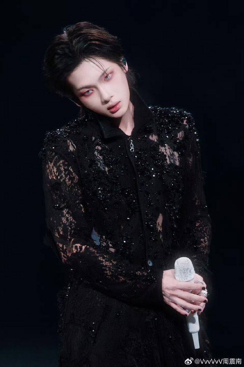 VvvVvVinZhou's tweet photo. คอนแทคที่ใช่กับคนที่โคตรจะใช่ที่สุด!!! https://t.co/OHWW6F9sBu