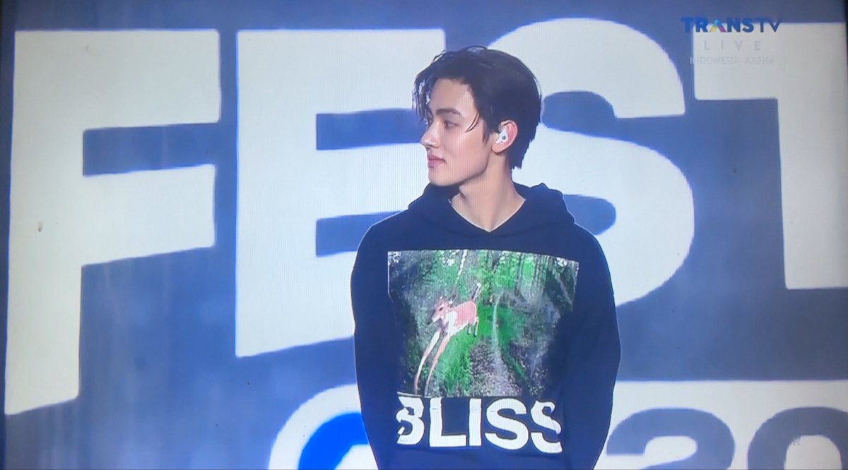 prttyniss's tweet photo. EOM LU BNRBNR MAHADASYATT JIRR 😭😭🫰🏻💕

CORTIS Said TURN IT UP Allofest! 
#AlloFestHioN2026
#WASSUPAlloFest2026
#CORTISInJakarta
#CORTIS #코르티스 https://t.co/zucXmLFlRB