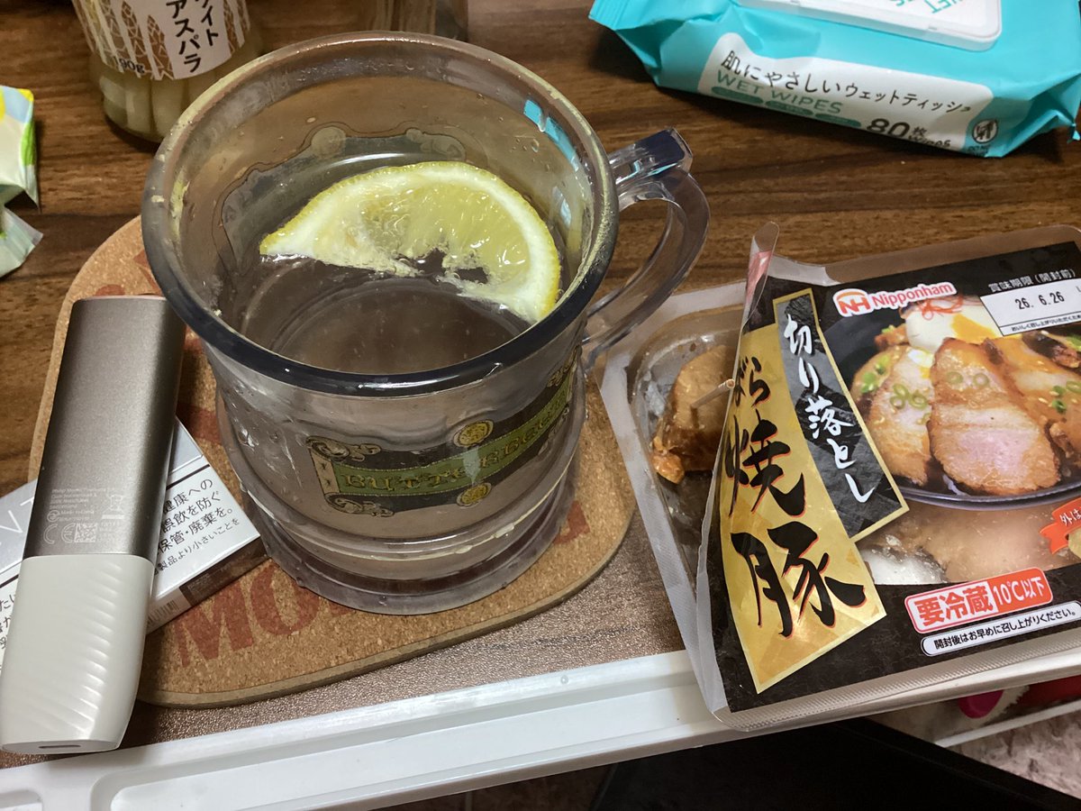 akechan_game's tweet photo. ちょっと具合悪かったんやけど
バッチリ治って
久しぶりにレモン酎ハイで晩酌😋

ライフアフター
釣りはあと金赤だけなんだけど
初期に訳分からず即キングさばいちゃって
水槽に入れてないのが諸々(･д･)ﾁｯ

はよぅ凍雪始まらへんかなぁ(*・ω・*)wkwk https://t.co/dSZsSCNYQI