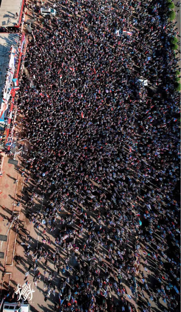 SouthVoiceEN's tweet photo. Aerial footage of the million-person rally rejecting Saudi guardianship and opposing occupation in Al-Aroud Square in the capital Aden
#SouthVoice https://t.co/wrWiYOEuL8
