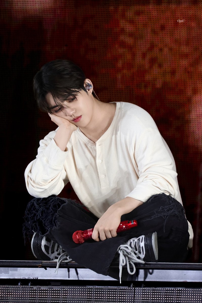 OptUScoups's tweet photo. 260620

#에스쿱스 #SCOUPS
#승철 #최승철 
#세븐틴  #SEVENTEEN  
@pledis_17 https://t.co/hDXzJ9NO6B