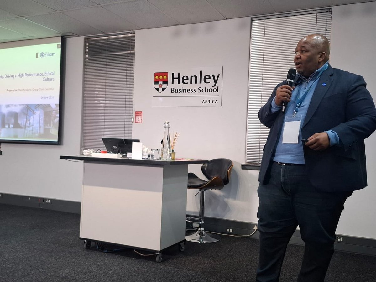 Eskom_SA's tweet photo. As we celebrate Youth Month, today, Eskom’s Group Chief Executive, Dan Marokane, delivered a speech at the 4th Annual Youth Leadership Summit hosted at Henley Business School. 

Speaking on Driving a High‑Performance, Ethical Culture, he engaged young professionals and business leaders in a masterclass that fostered networking, learning and meaningful dialogue.

#Leadership #YouthMonth
