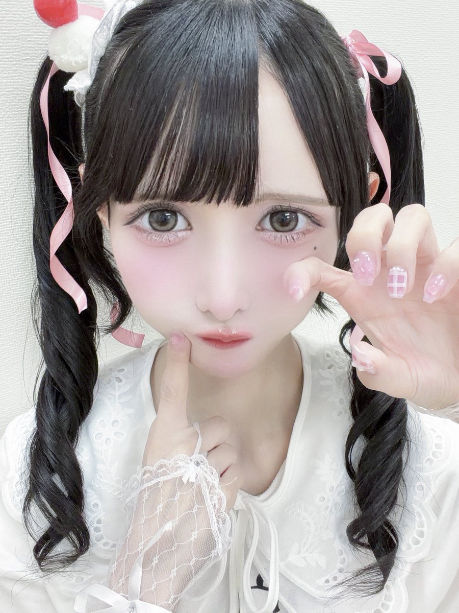 itayama_saori's tweet photo. ころねついんってアイドル感ある🎀 https://t.co/MMufMVQRE6