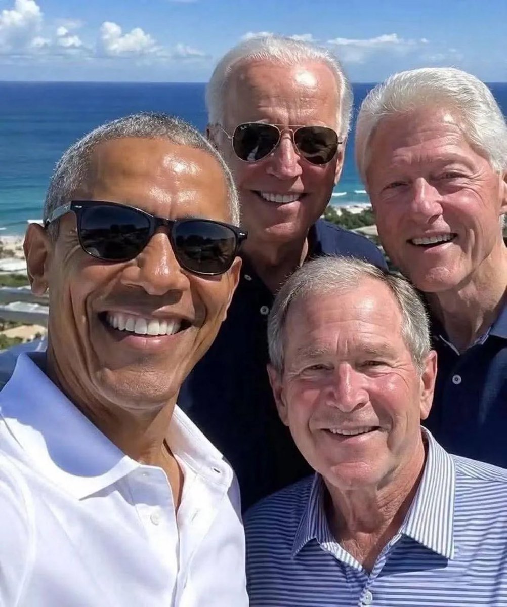 arva61138's tweet photo. Who ELSE is grateful they're not in office anymore??? https://t.co/m1IXw5MQFh