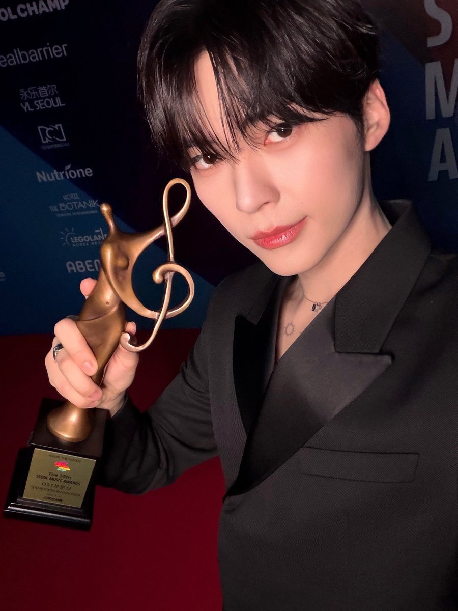 SHBStream's tweet photo. Sung Hanbin has officially won the OST Award at the Seoul Music Awards (SMA) for "𝐘𝐨𝐮 𝐀𝐫𝐞 𝐒𝐩𝐫𝐢𝐧𝐠" 🏆🎊

Every single stream, download, and vote was a building block toward this incredible achievement. We proved that when Allins unite, we can achieve anything for him!

More than just a trophy, this recognition gives Sung Hanbin the vital confidence he deserves to fully believe in the power and beauty of his own voice. We didn’t just stream a song; we validated his artistry and created a beautiful spring for him. Thank you everyone for being his strongest shield, his brightest light, and his ultimate confidence boost. Let’s keep walking this flowery path together, slowly for a very long time! 🥹🫶🏻

ALL IN,
SHBSTREAM 🩵

SUNG HANBIN LIGHTS SMA

#성한빈_서가대_OST상축하해
#YouAreSpring2ndAward
#성한빈