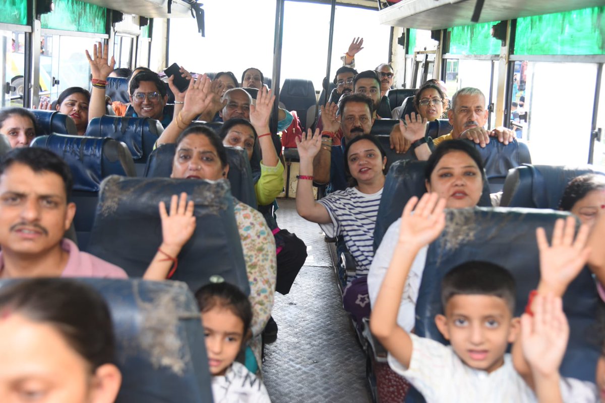 JKRRCM's tweet photo. Mata Kheer Bhawani Yatra–2026 Flagged Off Amid Record Participation.
Yatra was flagged off by Ms Devyani Rana, Hon’ble MLA from Toll Post Nagrota  in presence of Sh. Shridhar Patil-DIG , Dr Arvind Karwani-RRCM, Sh Sham Lal-Addl Comm. and senior civil and police officers.
@diprjk https://t.co/cy1N9iILfy
