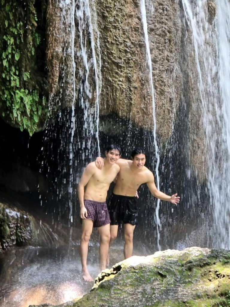 Geminint_family's tweet photo. ♊️ IG Update | gemini_nt 

Waterfall

#TicketToHeavenEP4
#Gemini_NT #เจมีไนน์ @gemini_ti https://t.co/EkskXI5X7M