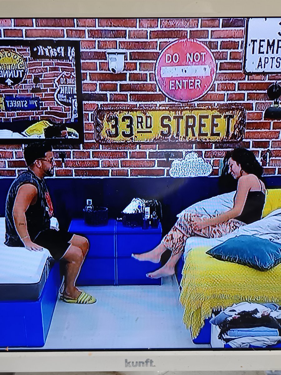 ss10 tweet media