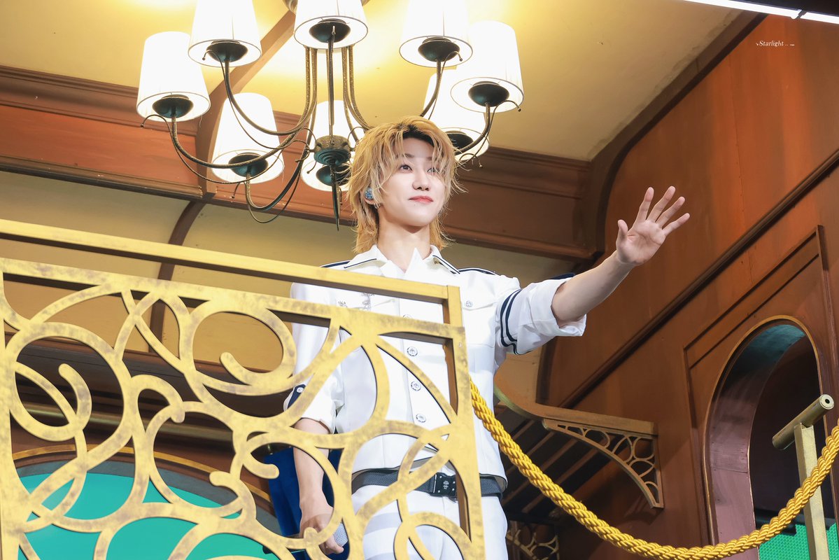StarlightThe8 tweet picture