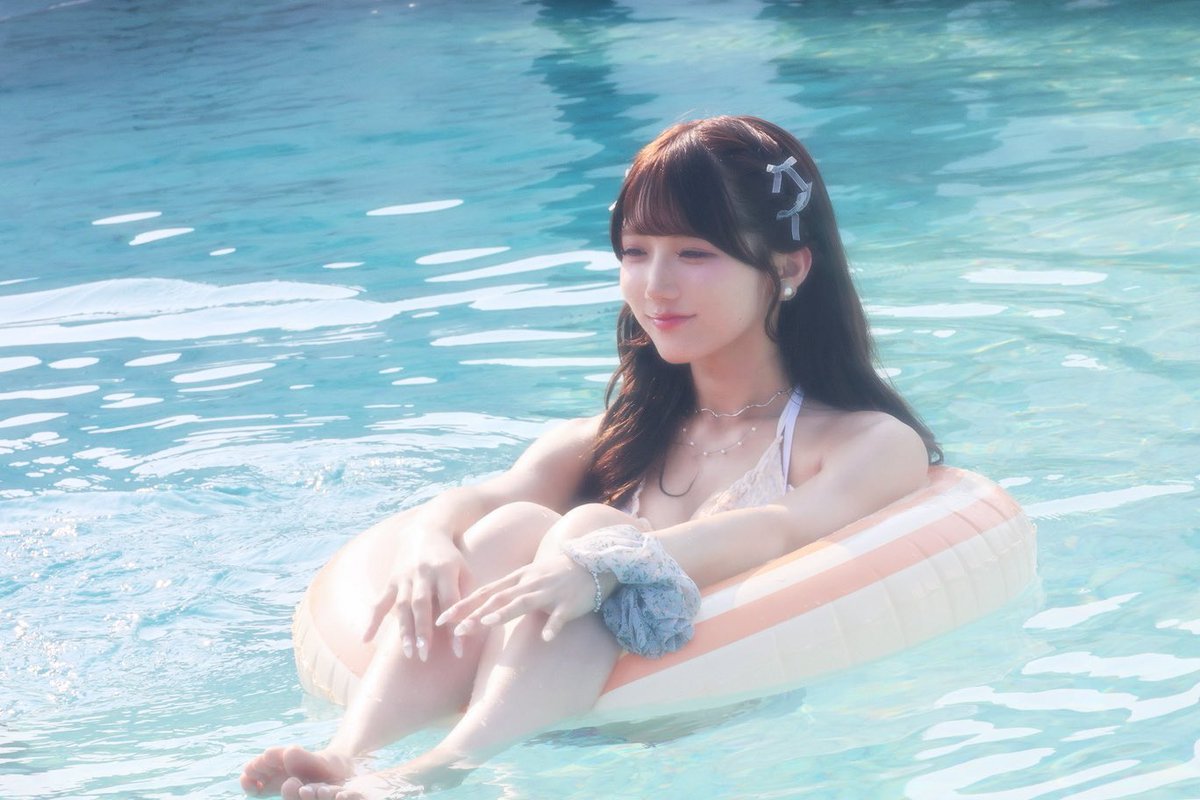SG4_YUU's tweet photo. プールはいった⸝꙳.⋆ https://t.co/OQ6mJB5NyN