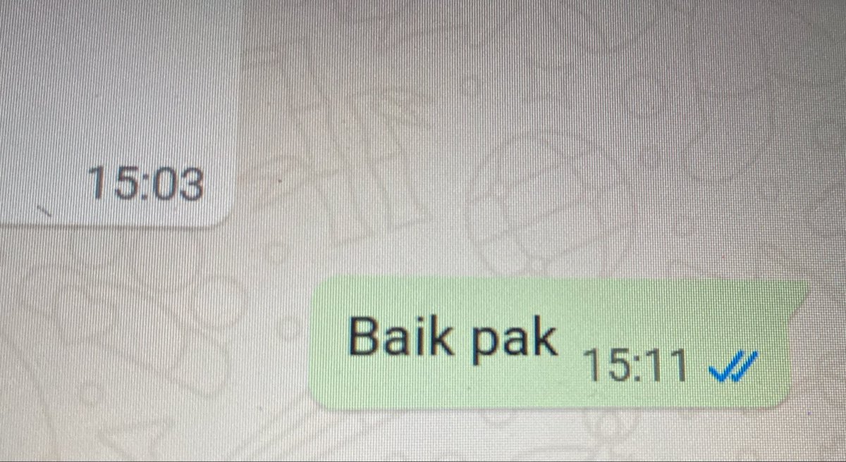 Seraphycss's tweet photo. What a life, ambil cuti 2 hari malah diguyur kerjaan pas weekend 🤌 https://t.co/EGshLSUMCh