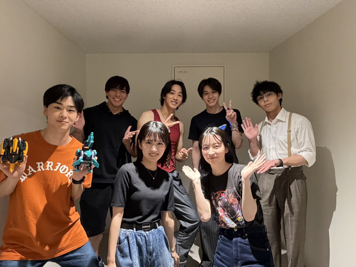 _haruto_yoshida's tweet photo. 『ウルトラヒーローズ THE LIVE ～オメガ・アーク・ブレーザー 新世代ヒーロー集結～』in 埼玉 川口リリア・フカガワみらいホール無事終演しました！
雨の中たくさんの方にお越しいただき嬉しかったです！

『ウルトラマン ニュージェネレーション スターズ』が最終回を迎え、7月4日からはついに新テレビシリーズ『ウルトラマンテオ』の放送がスタートします！

今日はそんなHOTなテオメンバー達が観に来てくれました！ウルトラマンテオ、みんなの平和のために頑張っテオ！みんなも応援しテオ🖐️