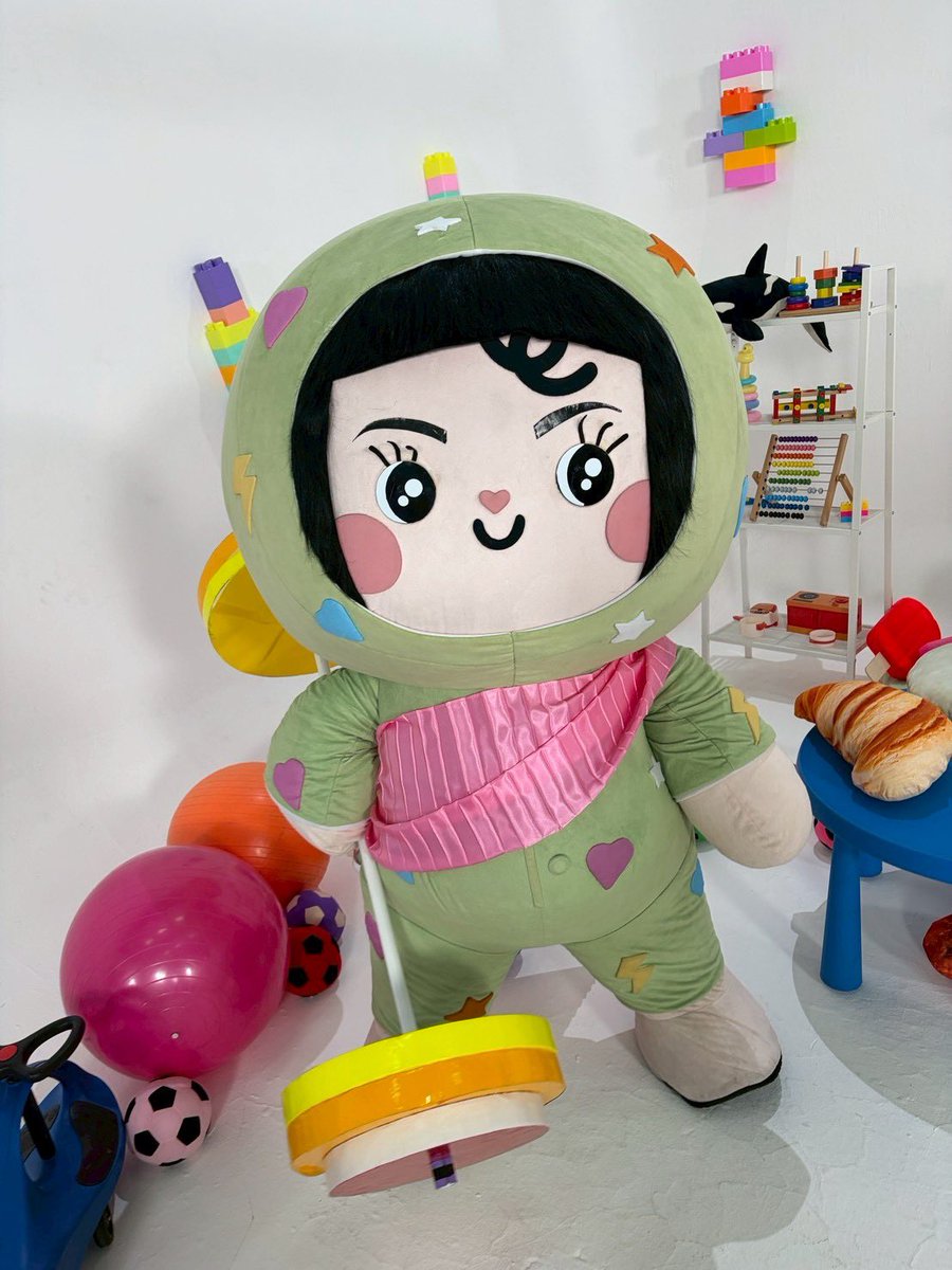 BABII_GMMTV's tweet photo. เข้าตึกทัมมัยไม่ถอดหมวกคับโผ้มมมม

#BABII https://t.co/y098iNg5Rv