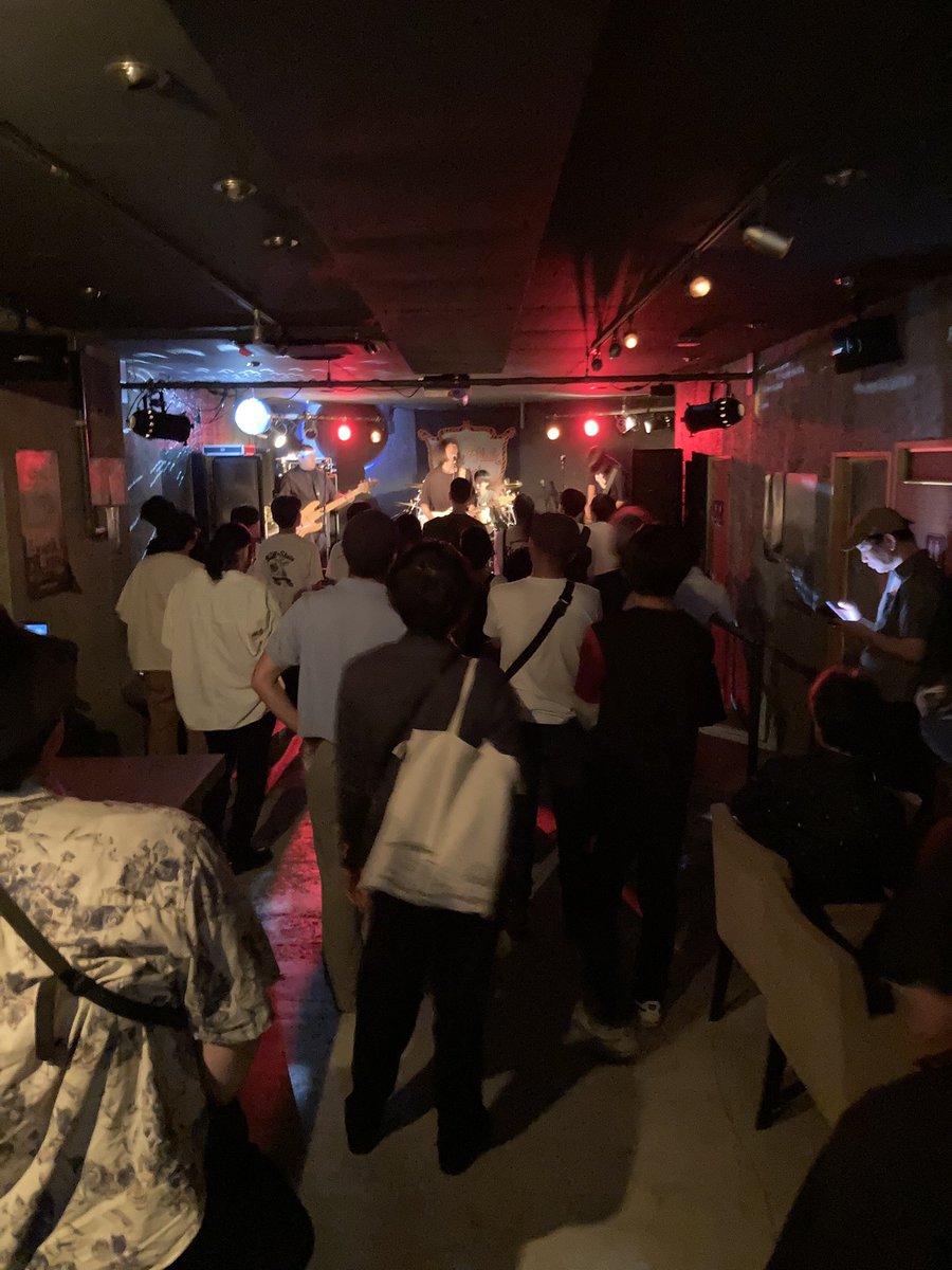 OS_clean's tweet photo. お客さんいっぱい！！！
最後まで残らないと電気アンマだよ！！！ https://t.co/ILJPlzIwrk