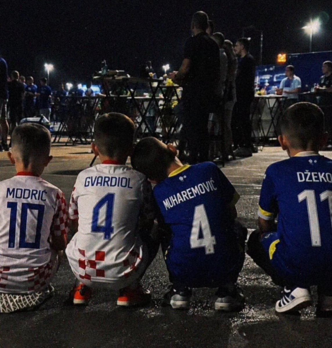 TomislavHorva20's tweet photo. Djeca su neiskvarena i neopterećena. Krivi smo mi stariji ako im takvu čistoću ne uspijemo sačuvati. 🇭🇷🇧🇦 https://t.co/HRoLP9n7K4