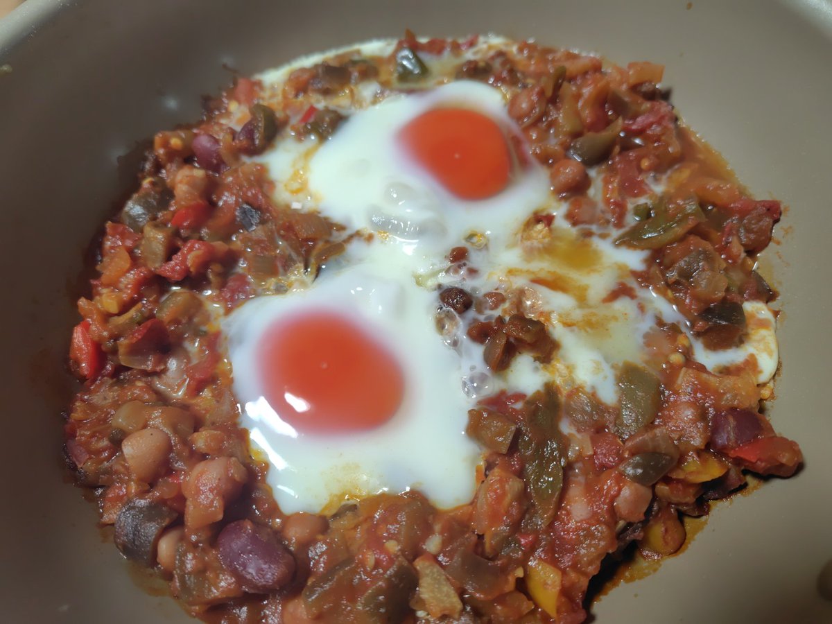 茜 tweet media