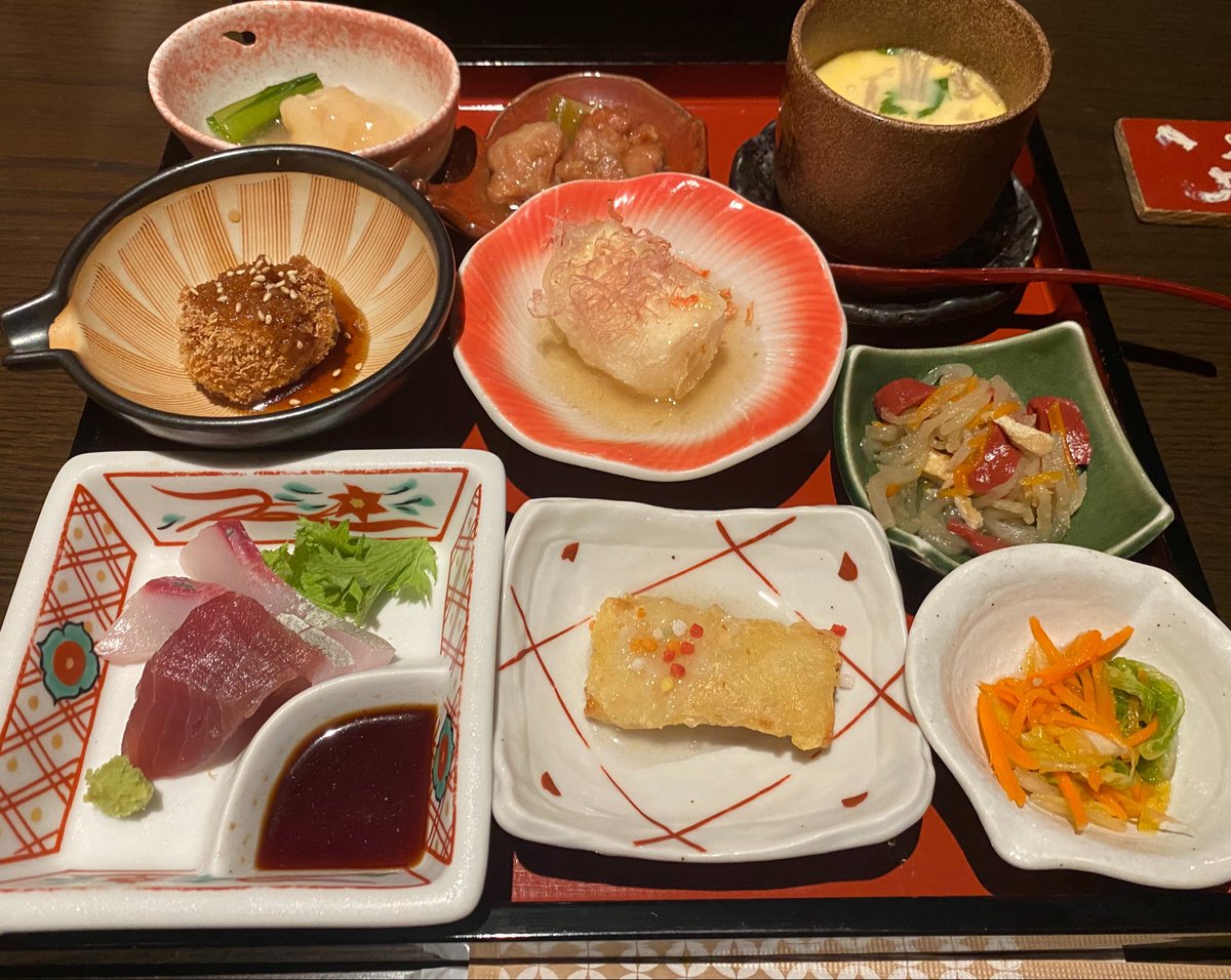 lasmeninas2018's tweet photo. 京の都で宴なう https://t.co/HY9Vh3bSd5