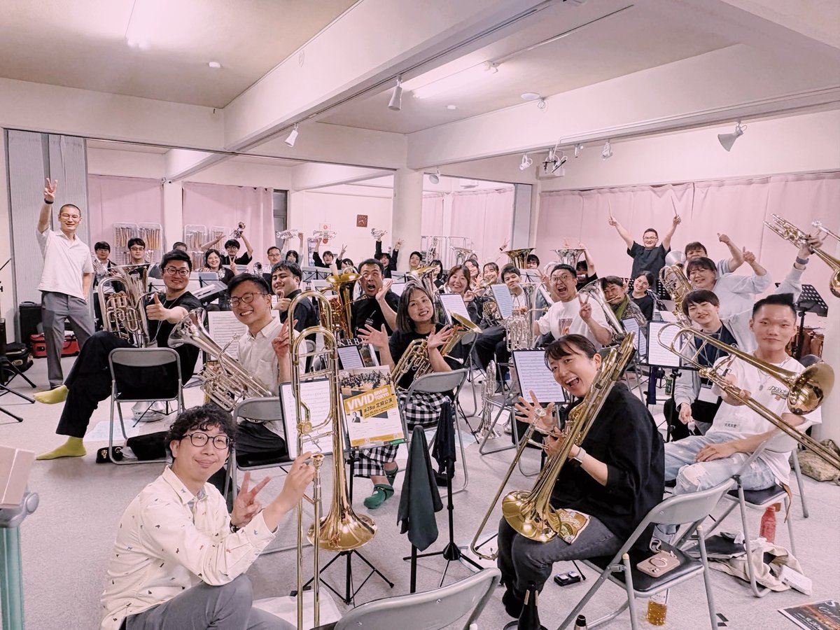 densuke0531's tweet photo. Brass Band Lab. @bblt2025 主催ブラスバンド体験会参戦しました。
めちゃくちゃ楽しかった… 
出国前最後のブラスバンド、節目はやっぱりハイランド讃歌。最後に皆さんと熱い演奏ができて幸せでした。 https://t.co/AsXWVq2opQ