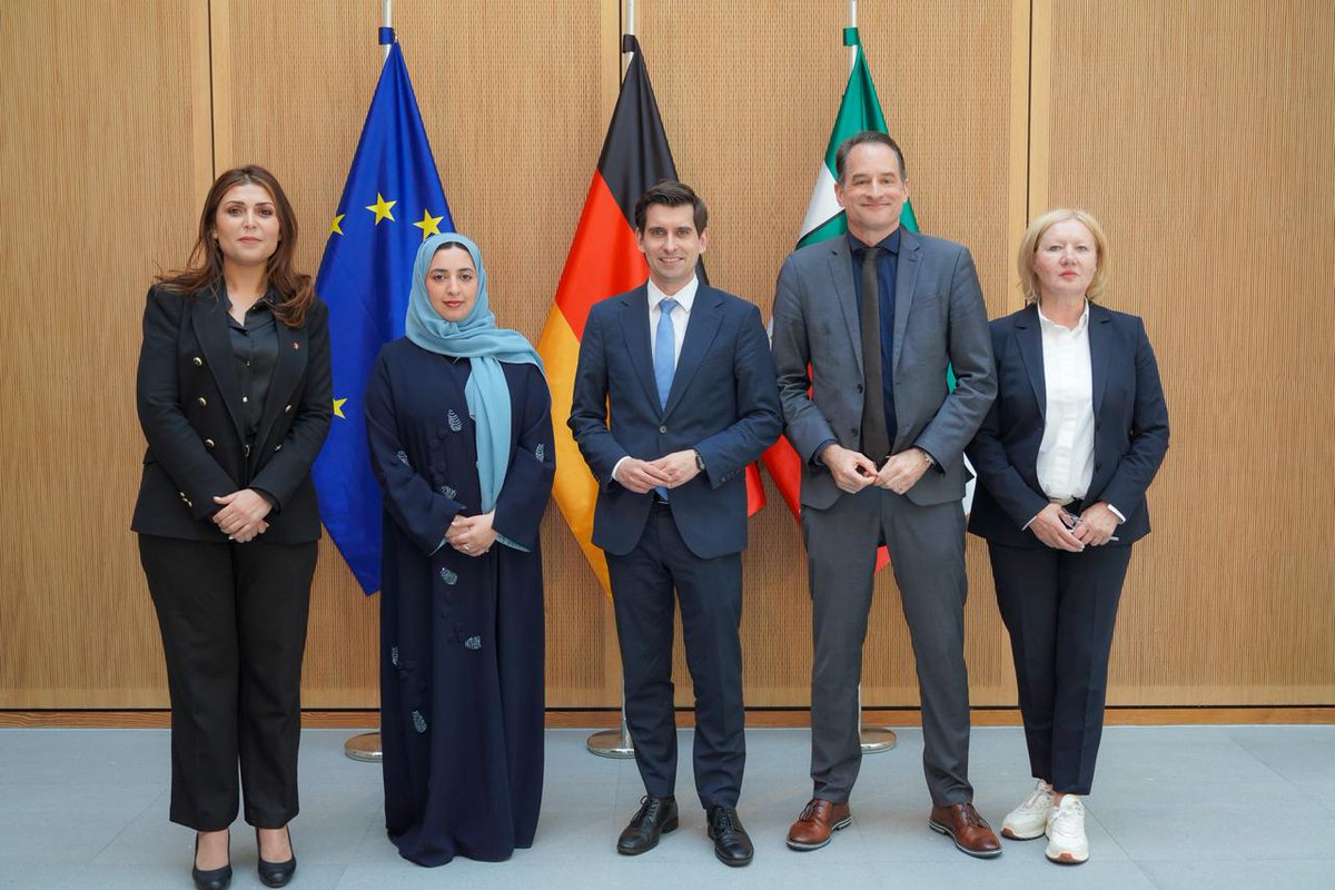 QNAEnglish's tweet photo. #Qatar_Chamber Explores Economic Cooperation with Germany's North Rhine-Westphalia
#QNA #Qatar
https://t.co/APT2Dn5Py2 https://t.co/6rgRQbfSFi
