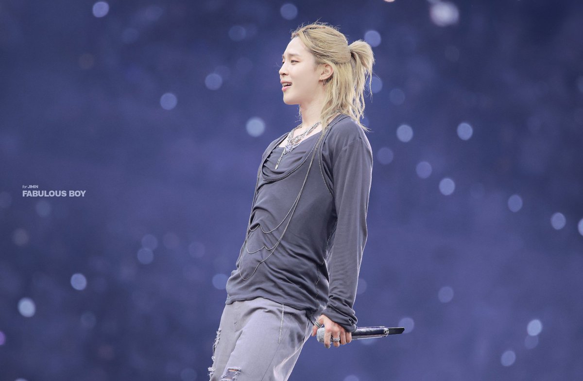 패뷸러스 보이 tweet media