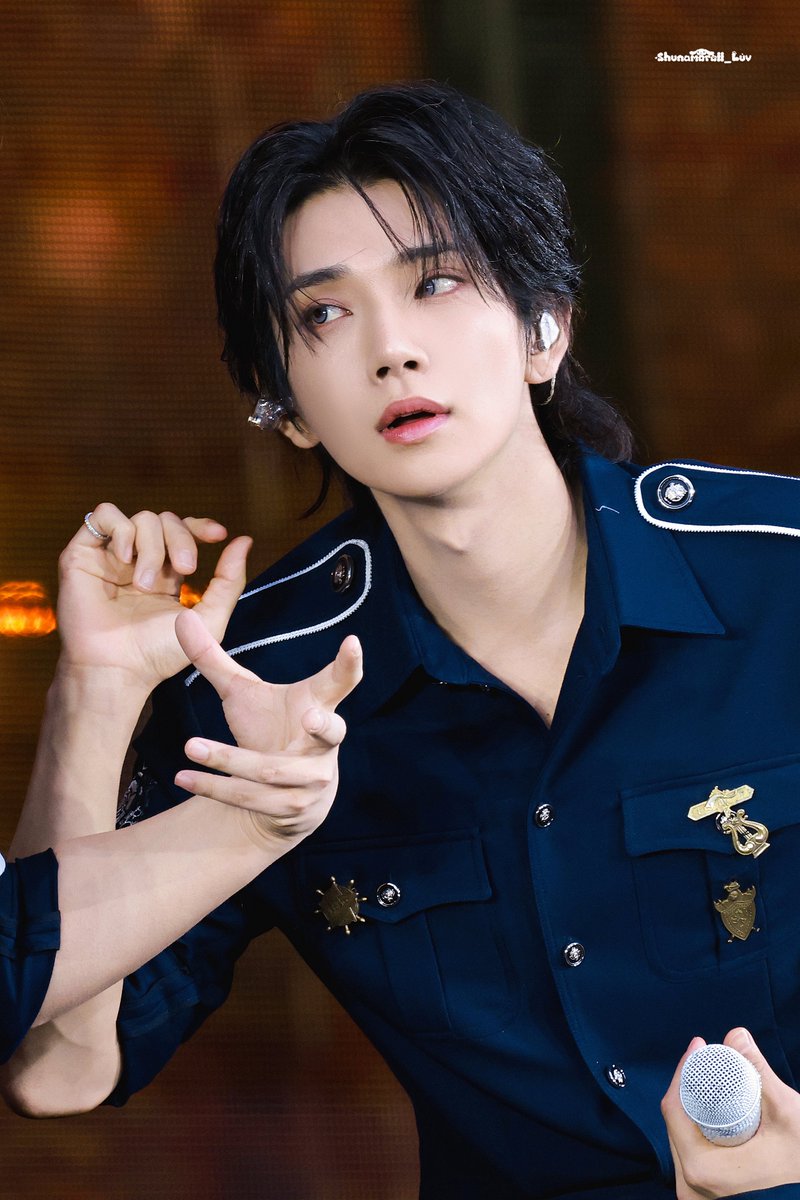shunamoroll_luv's tweet photo. 260620 caratland d-1

#조슈아 #JOSHUA #홍지수 #ジョシュア
#세븐틴⁠ ⁠⁠ ⁠#SEVENTEEN⁠  #SVT https://t.co/S1hbsaoF1g