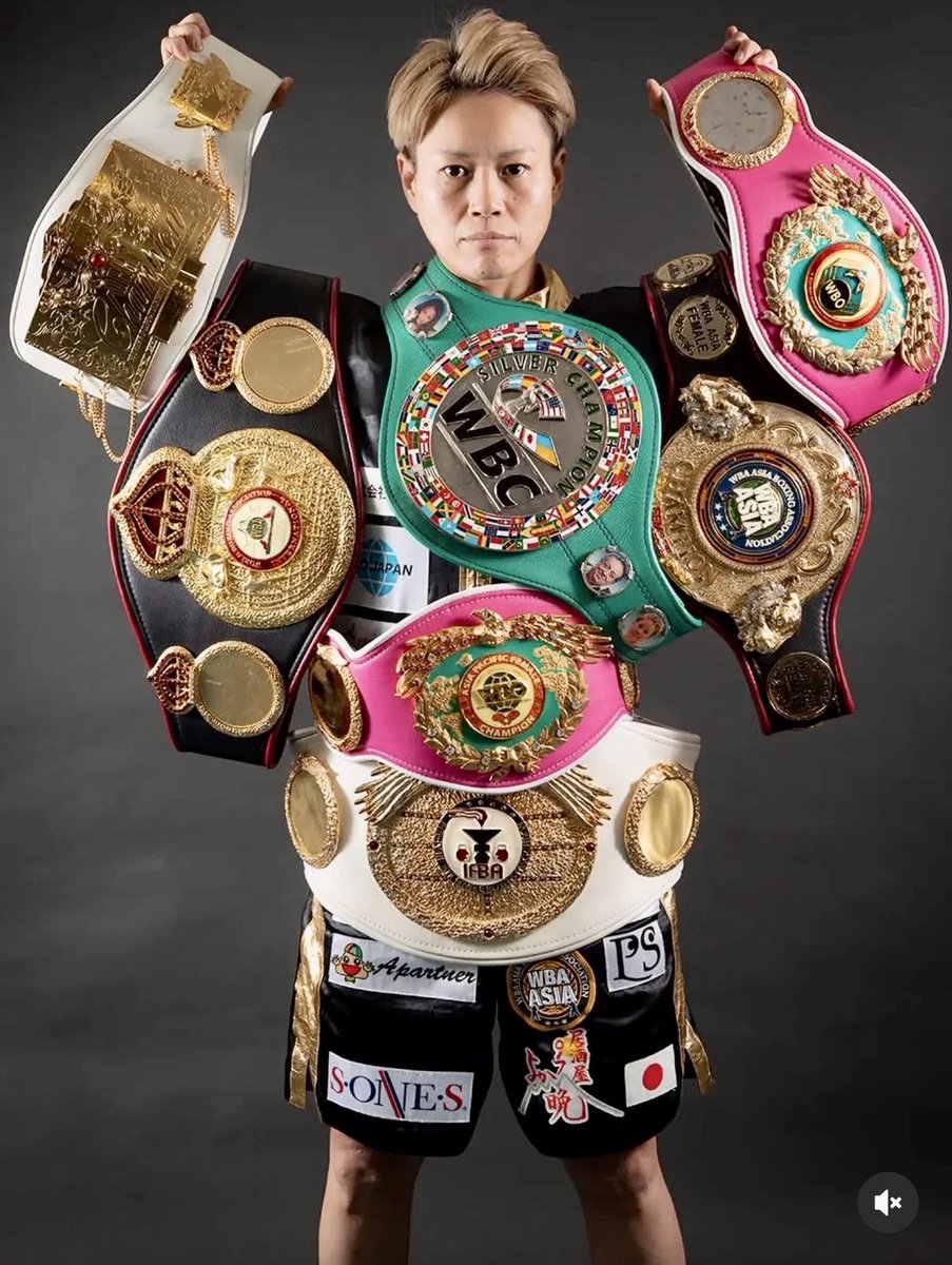 nekosuke1128's tweet photo. HALEOで当選したサイクロボトルを🥊女子ボクシングレジェンド天海ツナミ選手にプレゼント🎁✨広がれHALEOの輪‼️
#天海ツナミ #ボクシング
#HALEO #サイクロボトル
@tenkaitsunami @haleo_official
https://t.co/kDpcLt1Vyw https://t.co/AfEY0GPVuk