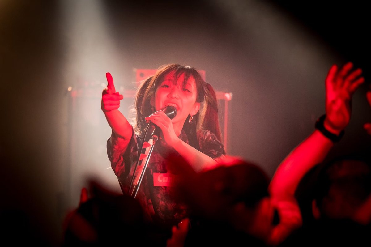 anasto_official's tweet photo. 【目指せ！チャンネル登録者数3000人の壁】

久々の公開！

ANARCHY STONEオフィシャルチャンネル「ANA Tube!!!」にてショート動画を公開しました！

Our World ライブ映像です
https://t.co/2jCiJuaOT7

Photo:@AKITA1488 https://t.co/NbeSLfjC8o