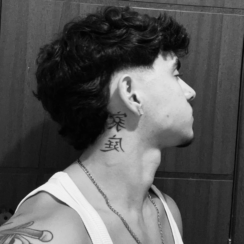 bsepict's tweet photo. 🧢 https://t.co/GDzvG2gAZt