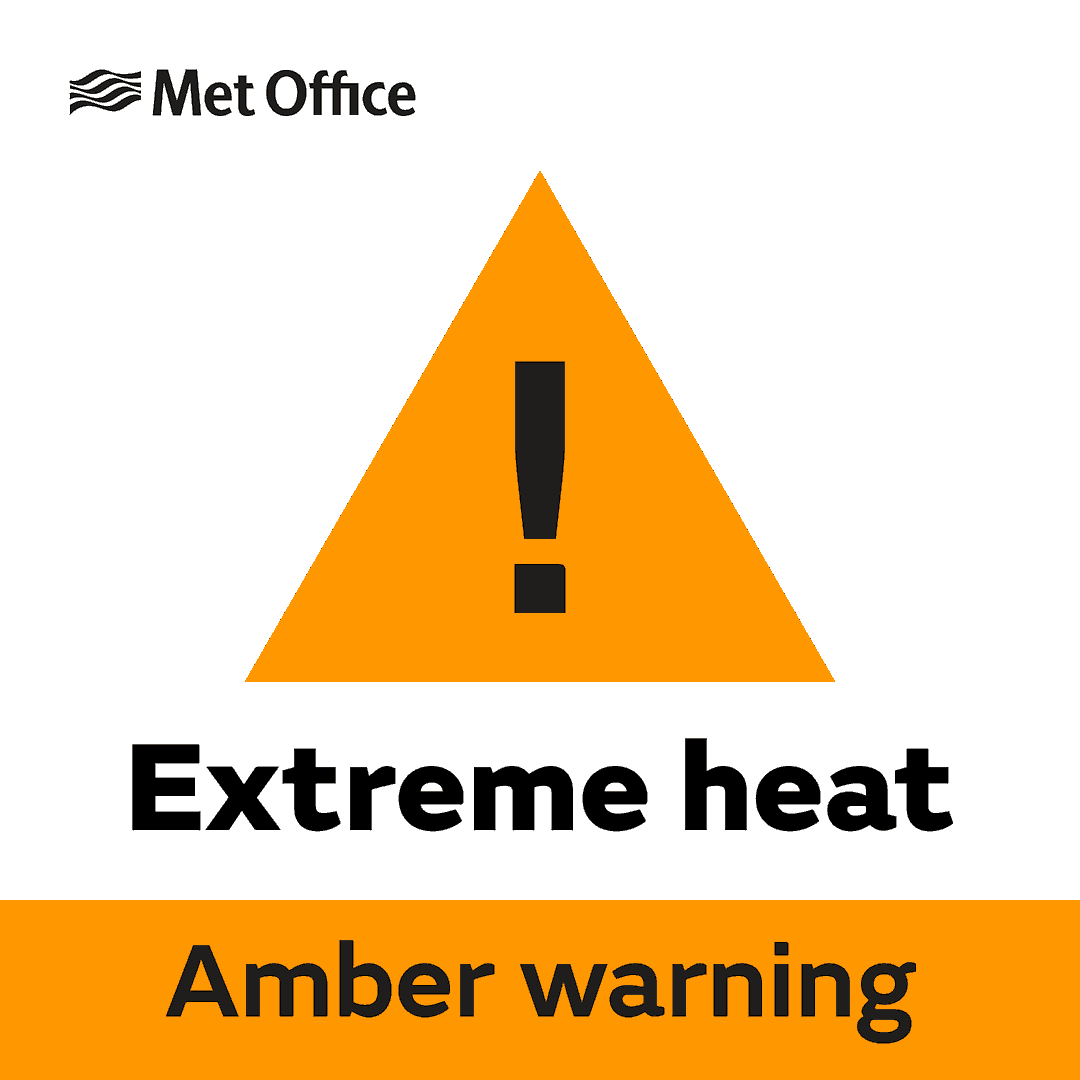 metofficeWMids's tweet photo. Amber warning of extreme heat affecting West Midlands https://t.co/e1lZcvFpk6 https://t.co/4UOaMasVMJ
