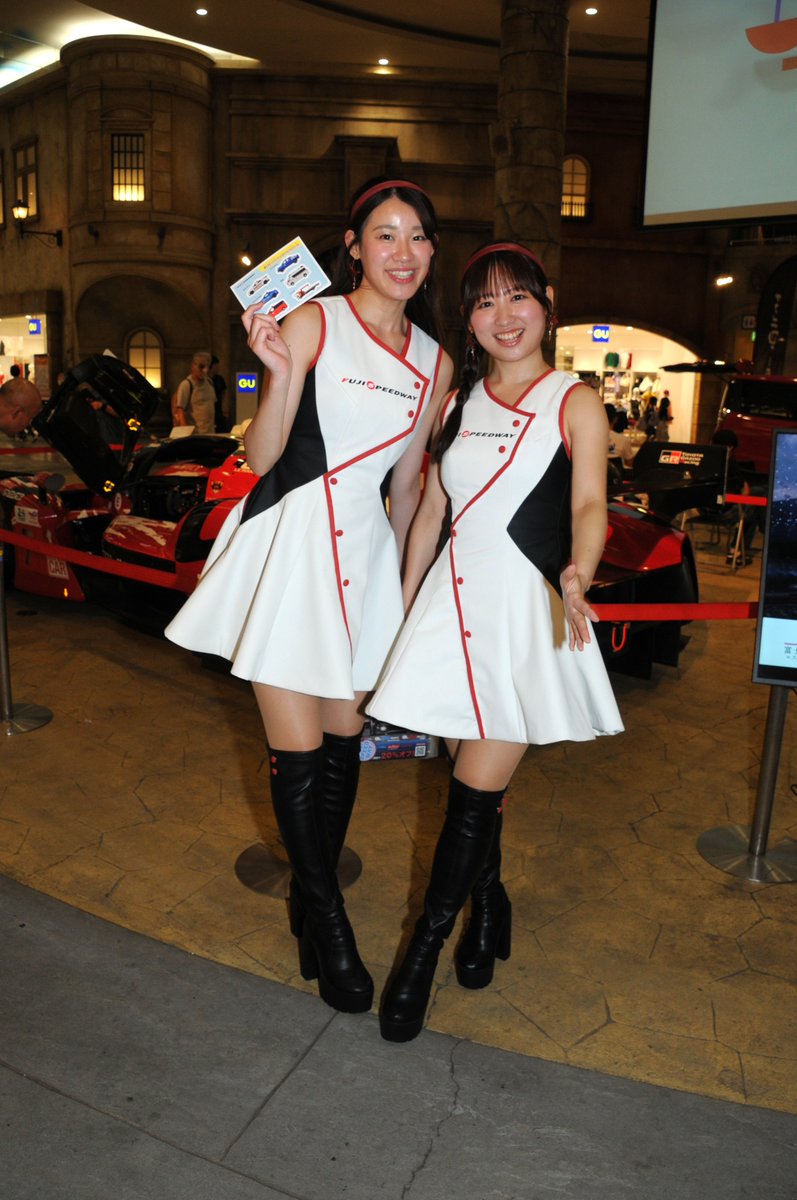 tope2000's tweet photo. 2026/6/13 
トレッサ横浜
ル・マン24時間レースイベント 
クレインズ 
桃瀬いちかさん（@Ichika_momose） 
嘉島菜々花さん（@kashima_7ka）
撮影対応ありがとうございました。  

#クレインズ
#桃瀬いちか
#嘉島菜々花 https://t.co/yCFbl2al1f