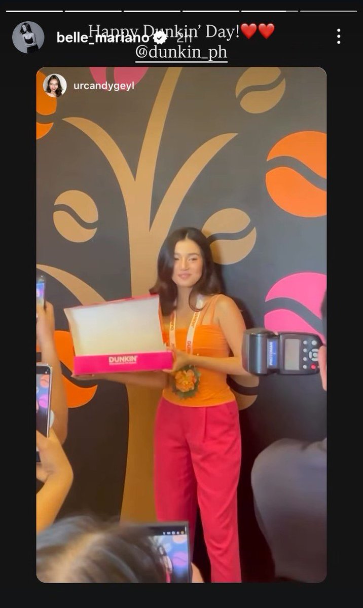 JavelosaBelle's tweet photo. Happy Dunkin Day!Sooo Pretty Belle 🥰🧡💖

#BelleMariano @bellemariano02 
@dunkinph https://t.co/UyVFY1D6FW