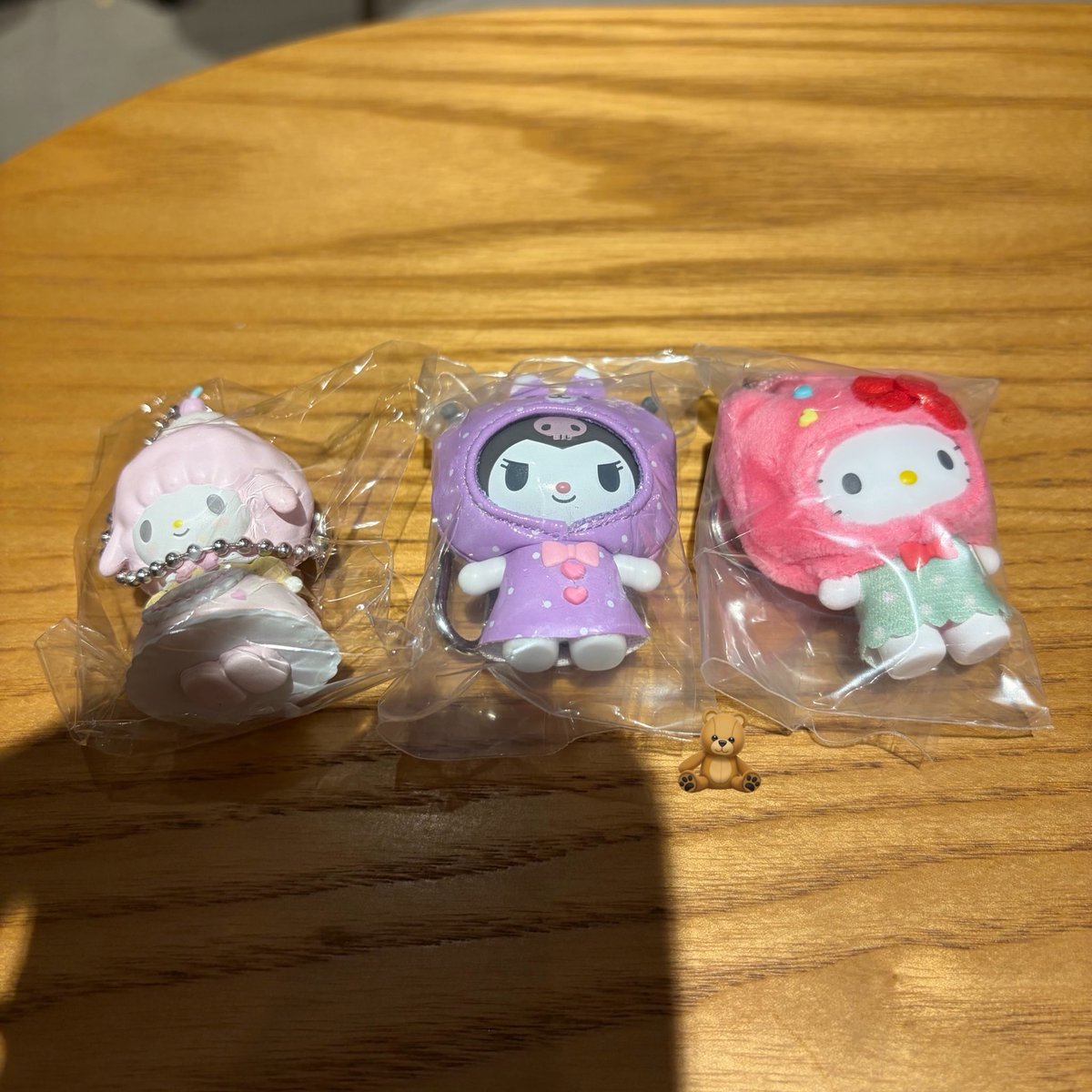 K84RN9's tweet photo. 【交換】サンリオ ちびっとも マスコットチャーム 森のおともだち レインコート 

【譲】ハローキティ、クロミ、マイスウィートピアノ
【求】同種ポムポムプリン

関西手渡し優先（ただいま難波におります）郵送も可能✉️
お気軽にお声掛けください✨️

 #サンリオ交換 https://t.co/6x1D1YHEQO