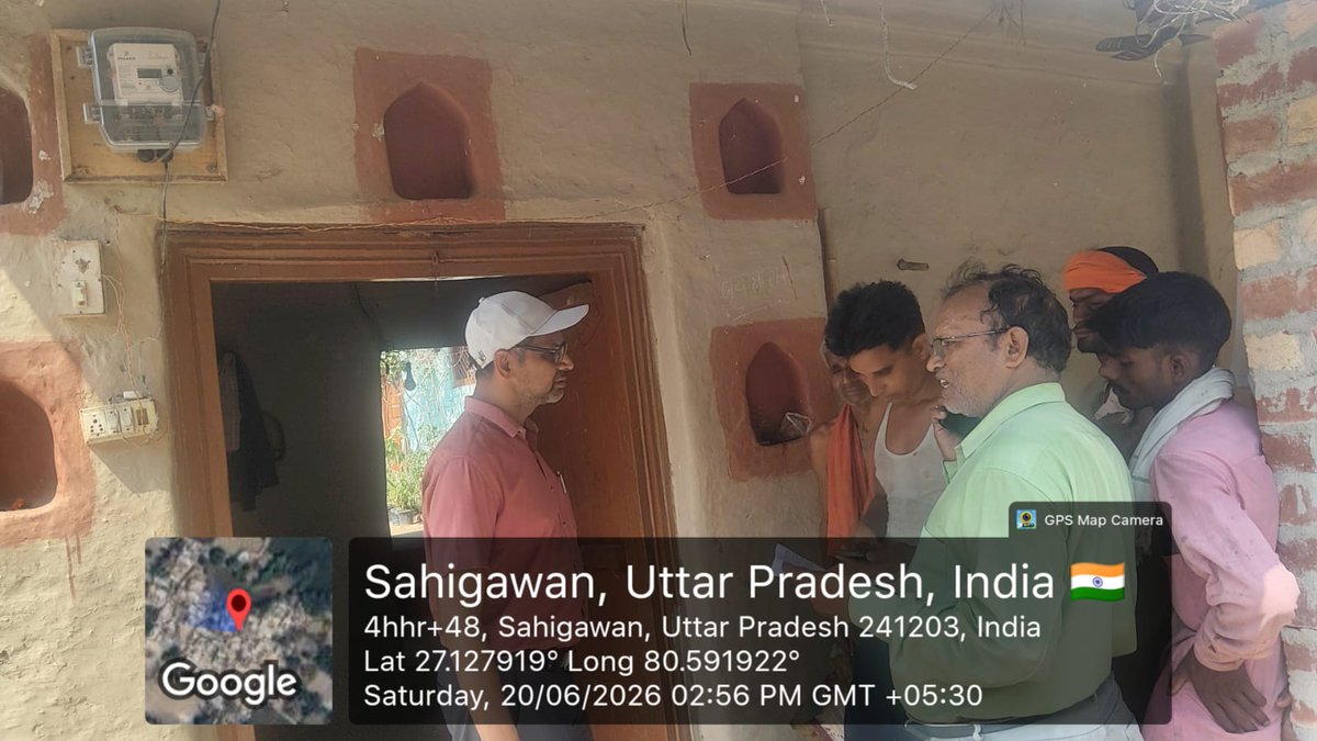 EeSandila's tweet photo. जनपद हरदोई के विद्युत वितरण खण्ड संडीला में उपखण्ड अतरौली उपकेन्द्र मलेहरा क्षेत्रान्तर्गत बकायेदार उपभोक्ताओं से राजस्व वसूली सम्बन्धित कार्य उपखण्ड अधिकारी एवं अवर अभियन्ता द्वारा किया जा रहा है https://t.co/JOEel6gRnf