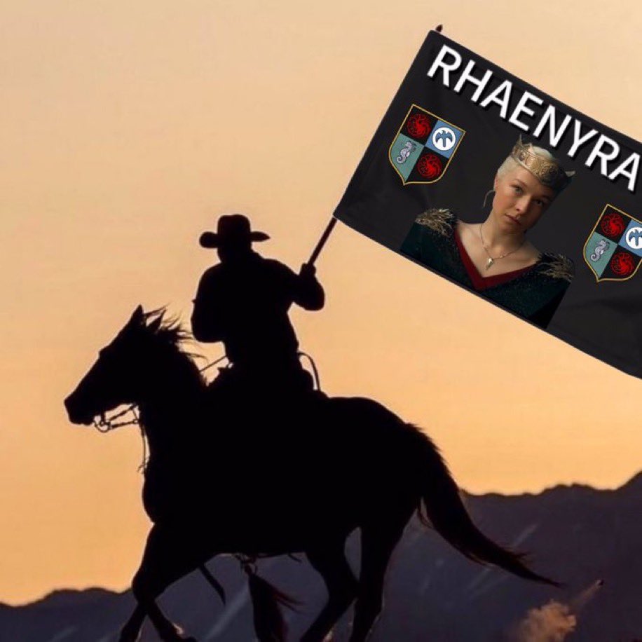 roxy ⚔️ tweet media