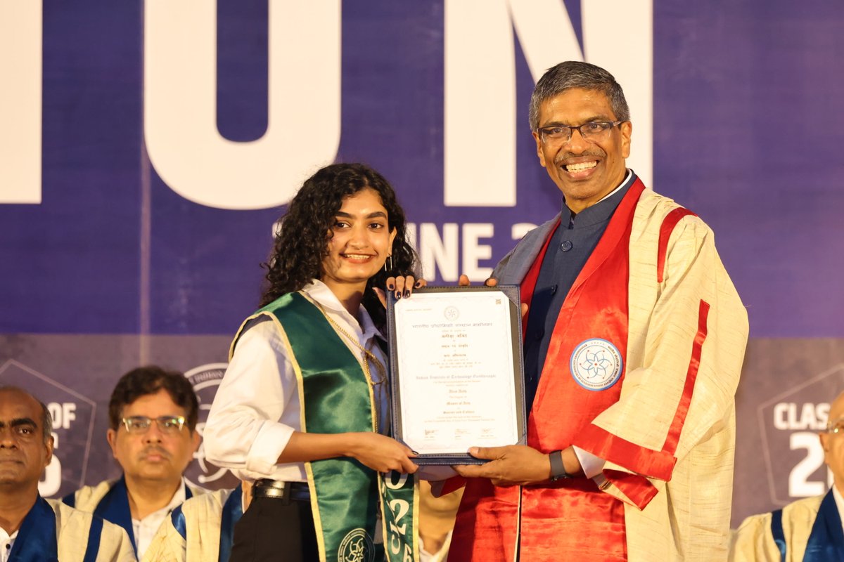 iitgn's tweet photo. 𝐑𝐨𝐨𝐭𝐞𝐝 𝐢𝐧 𝐢𝐧𝐪𝐮𝐢𝐫𝐲 𝐚𝐧𝐝 𝐞𝐧𝐫𝐢𝐜𝐡𝐞𝐝 𝐛𝐲 𝐩𝐞𝐫𝐬𝐩𝐞𝐜𝐭𝐢𝐯𝐞.

As they step forward to contribute to academia, policy, research, and society, we celebrate our 𝐌𝐚𝐬𝐭𝐞𝐫 𝐨𝐟 𝐀𝐫𝐭𝐬 𝐠𝐫𝐚𝐝𝐮𝐚𝐭𝐞𝐬. 

Congratulations to the 𝟒𝟓 𝐬𝐭𝐮𝐝𝐞𝐧𝐭𝐬 𝐰𝐡𝐨 𝐫𝐞𝐜𝐞𝐢𝐯𝐞𝐝 𝐭𝐡𝐞𝐢𝐫 𝐌𝐀 𝐝𝐞𝐠𝐫𝐞𝐞𝐬 𝐚𝐭 𝐭𝐡𝐞 𝟏𝟓𝐭𝐡 𝐂𝐨𝐧𝐯𝐨𝐜𝐚𝐭𝐢𝐨𝐧 𝐨𝐟 𝐈𝐈𝐓𝐆𝐍. 

#IITGandhinagar #IITGN #Convocation2026 #MasterOfArts #MAGraduates #ClassOf2026 #HigherEducation #AcademicExcellence #Humanities #SocialSciences #FutureLeaders #EducationForImpact #CongratulationsGraduates