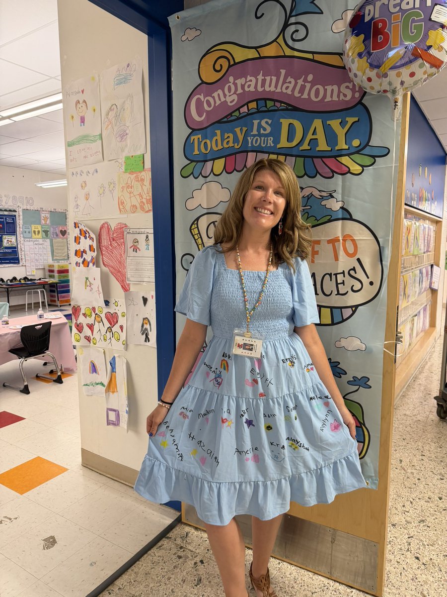 mcqueenofkinder's tweet photo. @LadyLakeMusic @marcie_comtois Thank you for your support!
My name is Jennie and I teach Kindergarten at a #titleone school in PA. 👩🏫
We are looking for hands on materials and storage to start the best year yet! thank you for helping us to #clearthelist ❤️
https://t.co/yhjySKk53s https://t.co/CiWM3TZq02