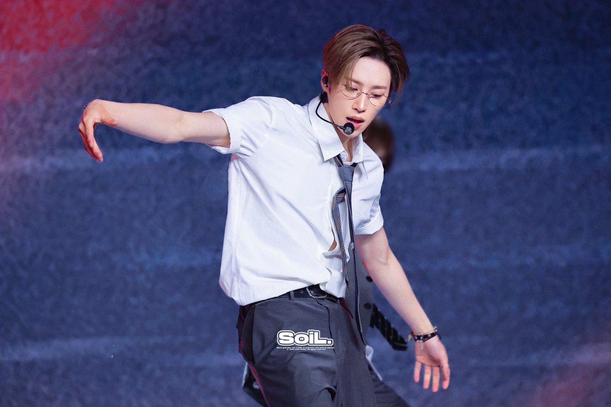 soilsoil1205's tweet photo. 男子力

#ARNO #아르노
#ALPHADRIVEONE     #ALD1    
#알파드라이브원 https://t.co/ngc21iijYP
