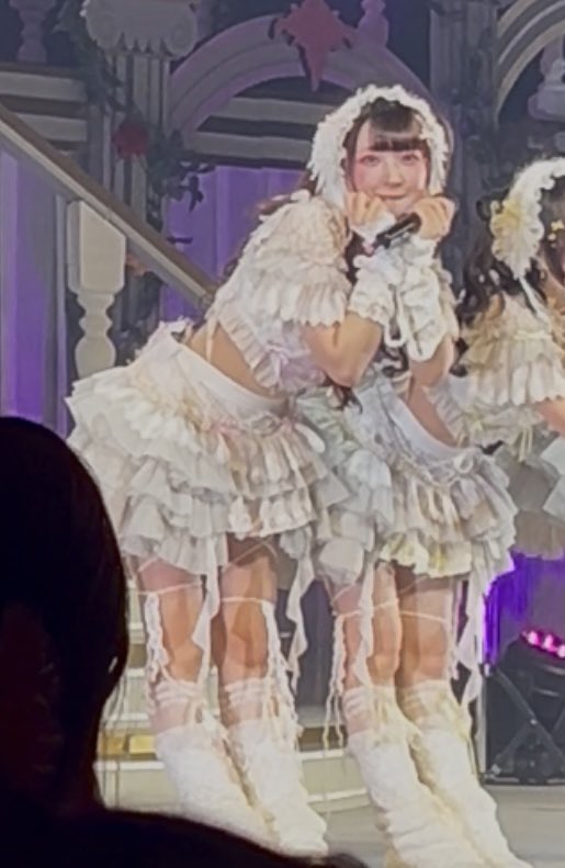 ここな© tweet media